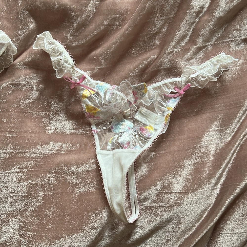 Honey Birdette Fleur Bra, Thong, Panty - Picture 4 of 13